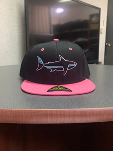 Gorra tiburon rosa con negro